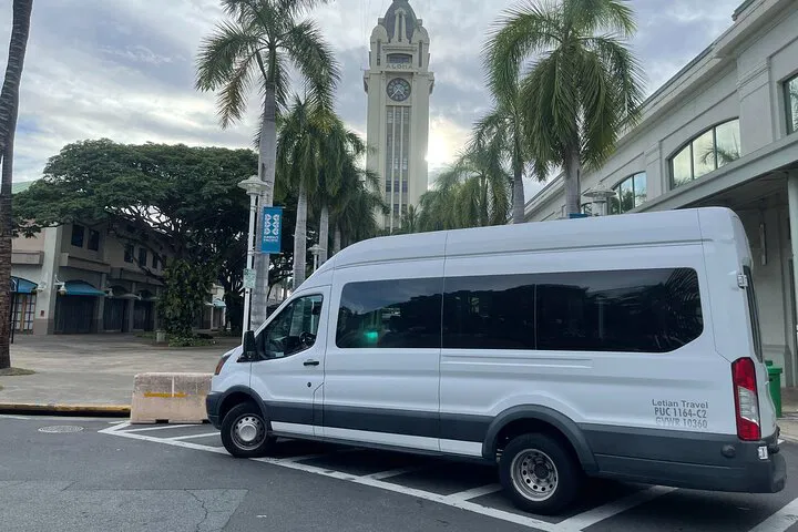 Stress-Free Honolulu Arrival: Private Airport & Waikiki Hotel Transfer