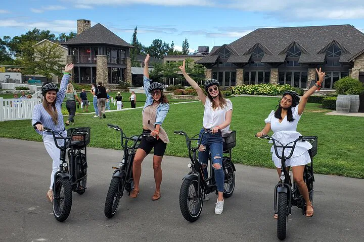 Niagara-on-the-Lake E-Bike Rental: Ride & Explore!