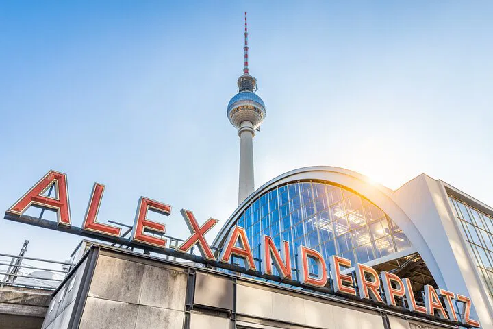 Berlin Photo Safari: Capture Memories with a Personalized Photobook