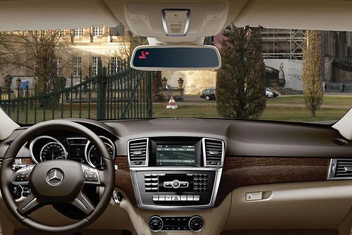 Stress-Free Potsdam to Berlin Airport Departure: Private Transfer
