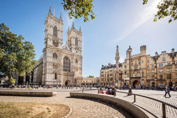 London Shore Excursion: A Day of Iconic Sights from Dover