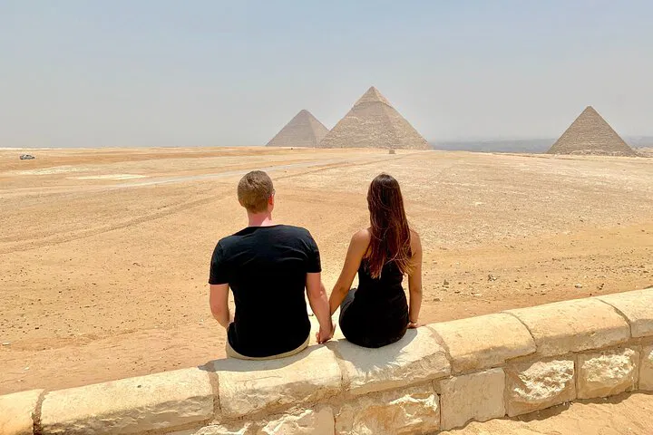Uncover Cairo's Wonders: A Personalized Day Trip from Alexandria