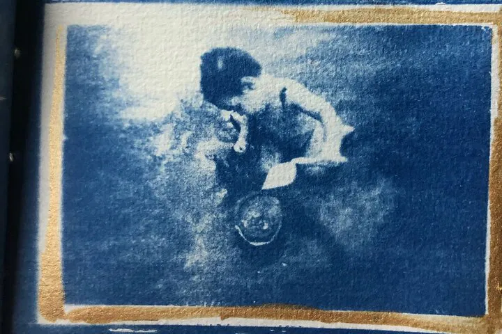 Paris Cyanotype Photo Workshop: Craft Your Memories