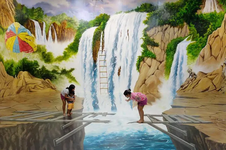 Phuket Trickeye Museum: Dive into 3D Optical Illusions!