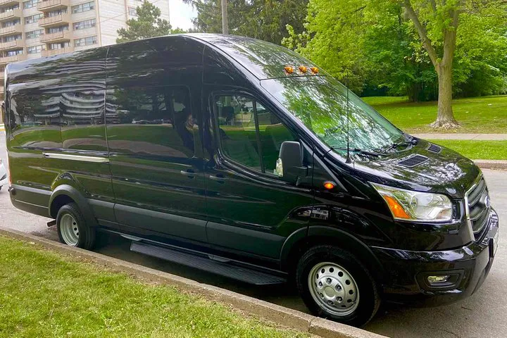 Stress-Free Toronto Airport Transfer: Private Ride to Your Destination