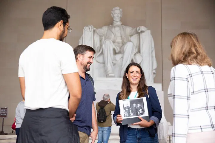 Uncover DC's Treasures: National Mall Tour & Washington Monument Ascent