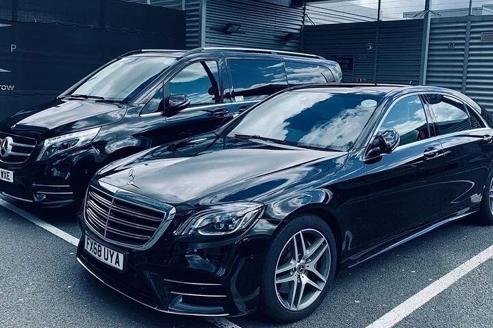 Luxury London in Style: Full-Day Chauffeur-Driven Tour