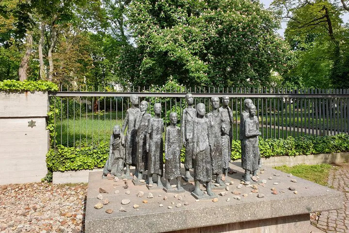 Unveiling Berlin's Dark Past: An Italian-Guided Nazism Tour