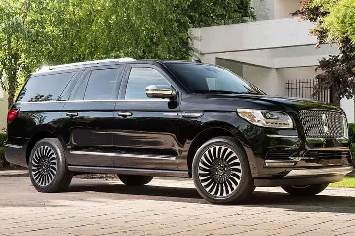 Niagara Falls Hotel to Buffalo Airport Private Transfer