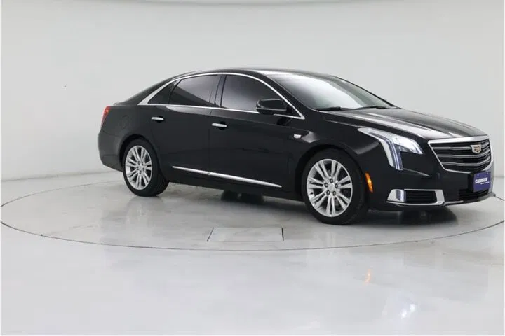 Luxury Beverly Hills Transfer: Ride in Style & Comfort
