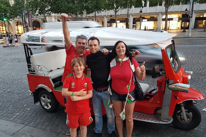 Paris Tuk Tuk Tour: See Top Sights in 2 Hours!
