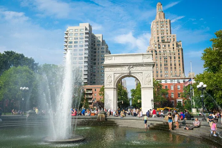 Uncover Manhattan's Musical Roots: A Self-Guided Artist Adventure!