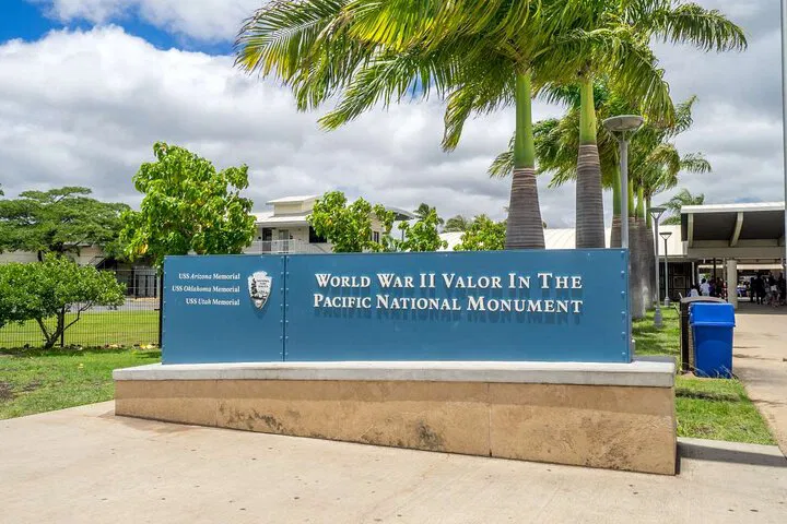 Pearl Harbor & Oahu: Best of Honolulu & Island Tour