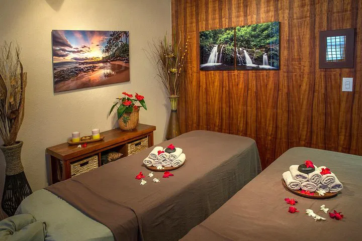 Oahu's Ultimate Couples Massage: Blissful Relaxation & Rejuvenation
