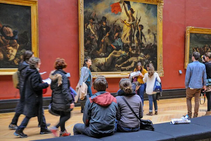 Louvre Audio Tour: Masterpieces at Your Pace