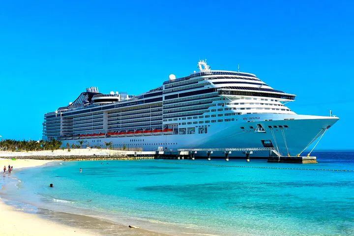 Stress-Free City Transfer: Southampton Cruise Terminals to London City Private Transfer