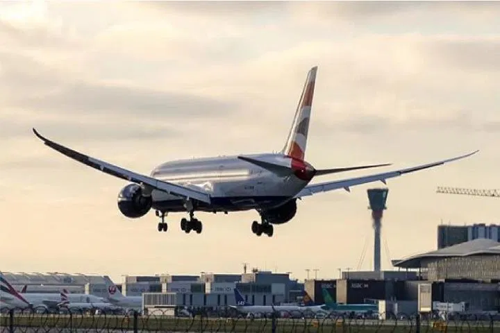 Stress-Free Oxford Arrival: Private Heathrow Transfers