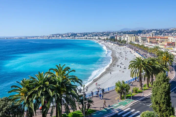 Cannes to Nice: A Coastal Transfer with Antibes Charm