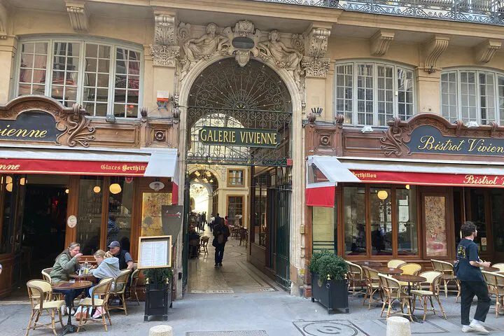 Paris Covered Passages: Small-Group Walking Tour
