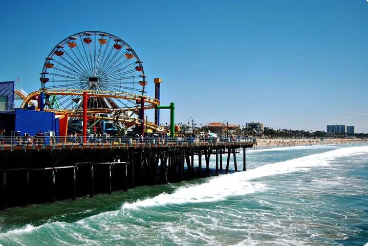 Santa Monica Private Tour: See Best Spots in 3 Hours!