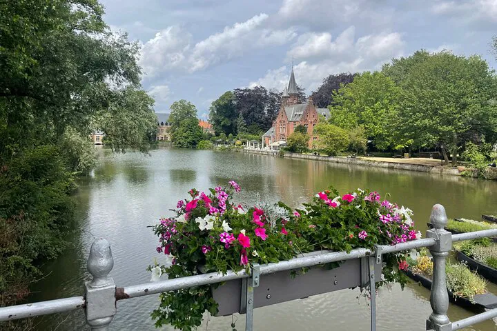 Bruges Day Trip from Paris: Fairytale Canals & Chocolate!
