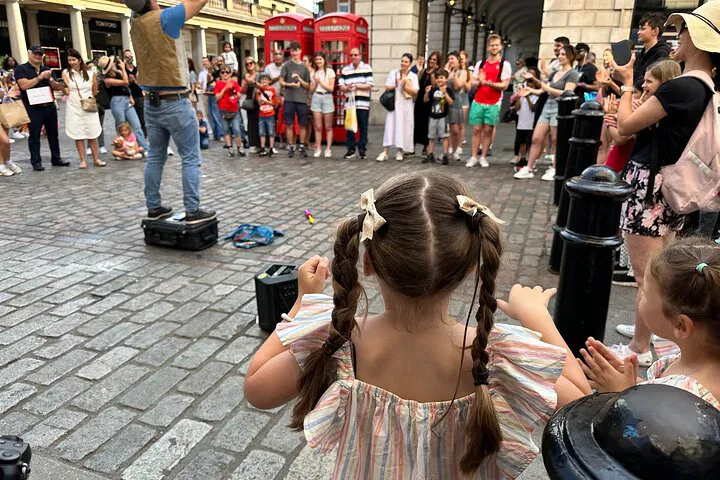 London Family Adventure: Kid-Friendly City Center Exploration!