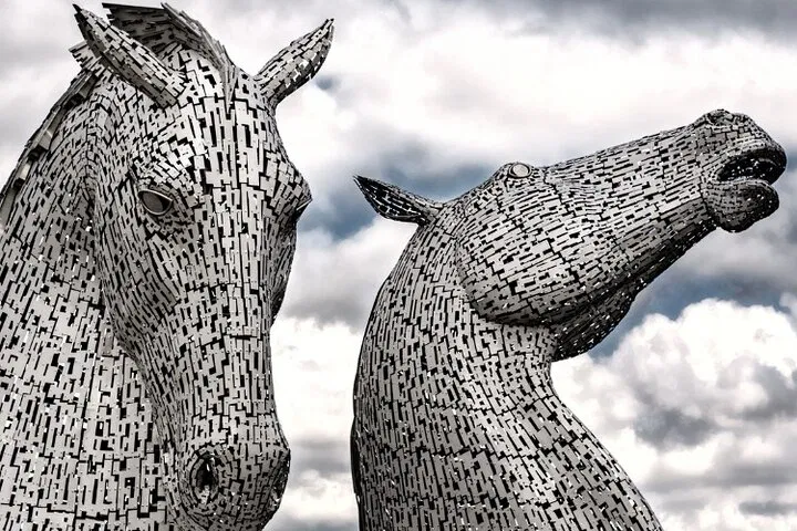 Uncover Edinburgh & Helix Park: A Personalized Scottish Adventure