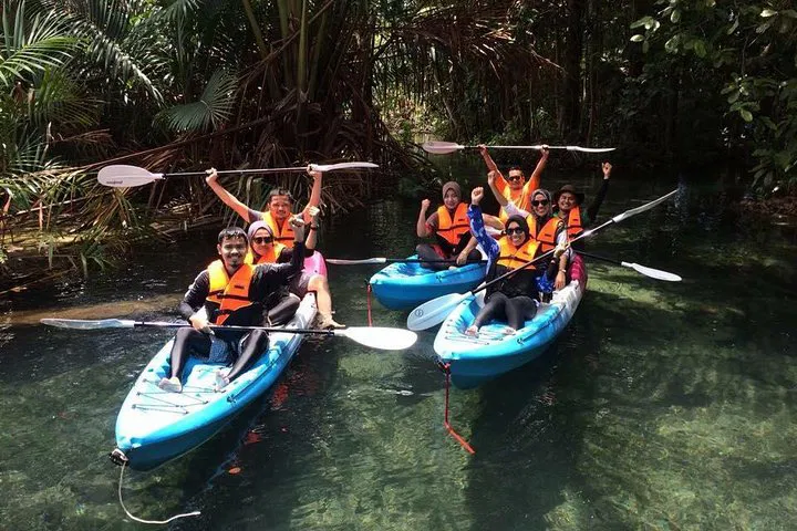 Krabi's Hidden Lagoon: Kayak Through Paradise