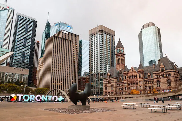 Unveiling Toronto: A Personalized Day of Hidden Gems & Local Delights