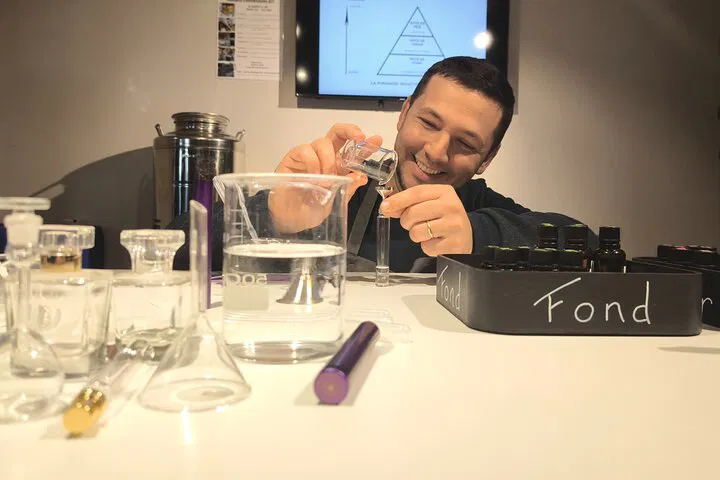 Unleash Your Inner Perfumer: A Personalized Scent Creation Journey in Nîmes