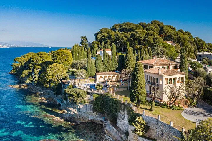 French Riviera's Opulent Homes: A Private Tour into Luxury
