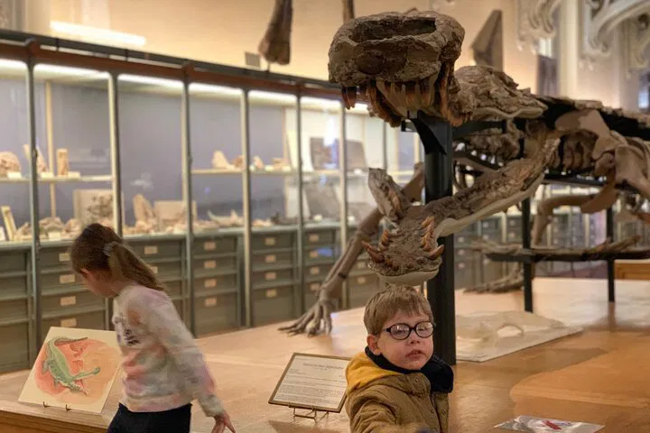 Unlocking History: A Personalized Family Adventure at the Natural History Museum