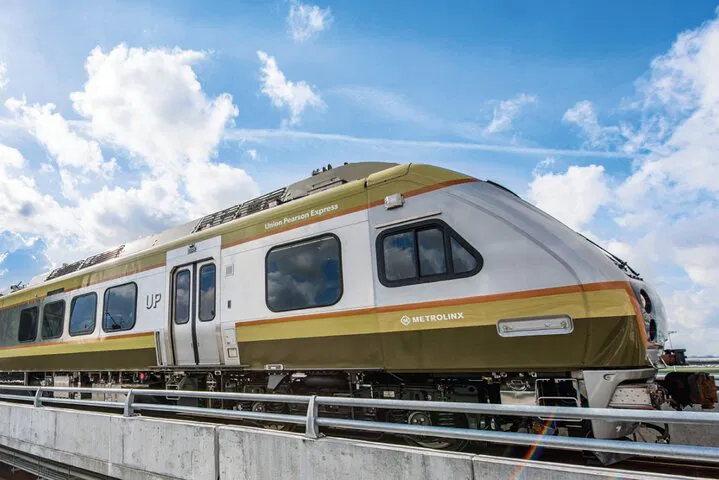 Effortless Toronto Airport Transfers: UP Express Train Pass