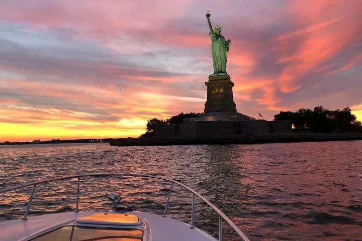 NYC Sunset Spectacle: Private Luxury Boat Tour!