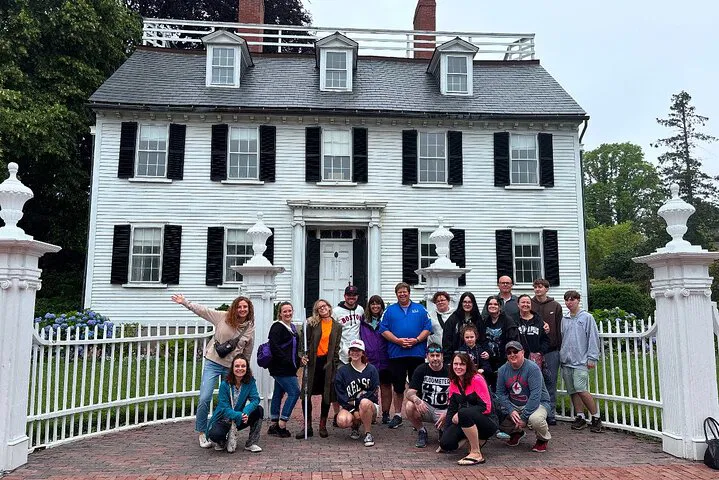 Salem Movie Magic: Hocus Pocus Walking Tour