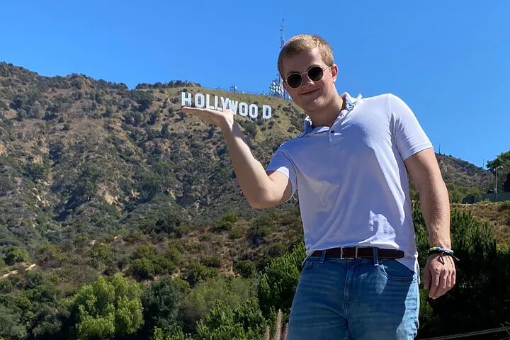 Hollywood Dream: Ferrari Ride, Sign Photo Op & Beverly Hills Tour