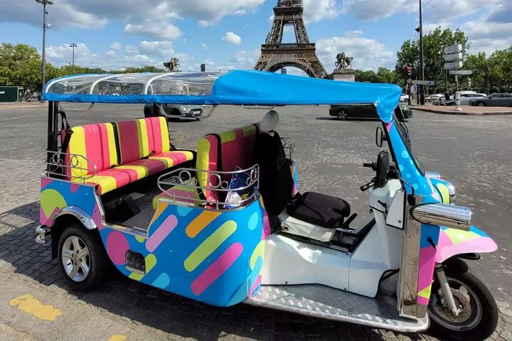 Paris TukTuk Tour: See Top Sights in 3 Hours