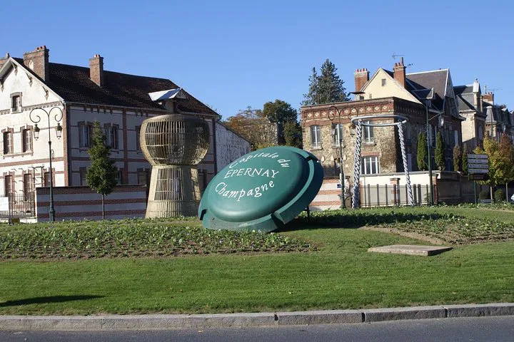 Champagne Dream: A Luxurious Day Trip to Epernay from Paris