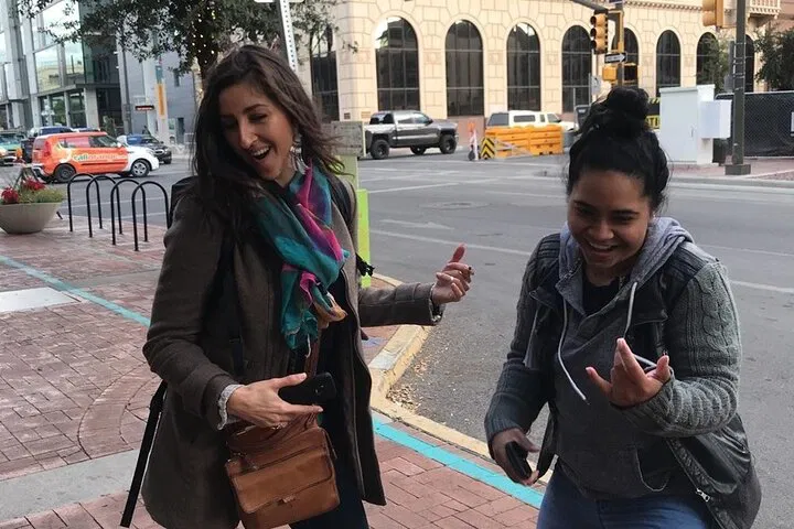 Brooklyn Wacky Walks: Conquer the City with Royal Scavenger Hunts!