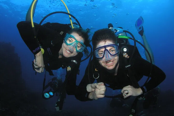 Discover Scuba Diving in Kaanapali: An Unforgettable Underwater Adventure