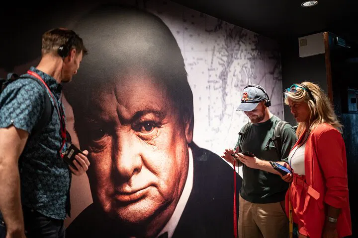 Westminster Walk & Churchill War Rooms Visit