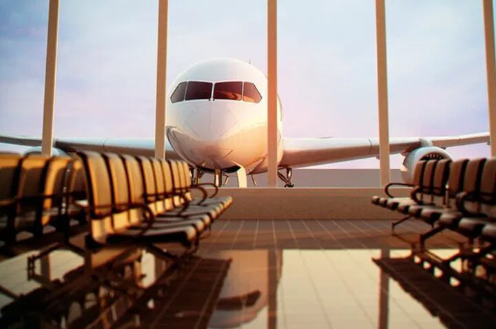Stress-Free Paris Transfer: CDG to Beauvais Airport in Private Comfort