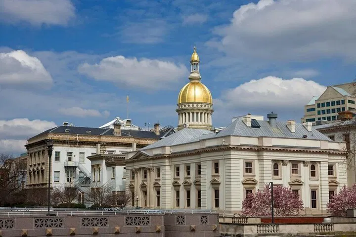 Uncover Trenton's History: A Scavenger Hunt Adventure