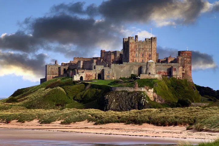 Enchanting Winter Escapes: Edinburgh to Northumberland's Coastal Gems
