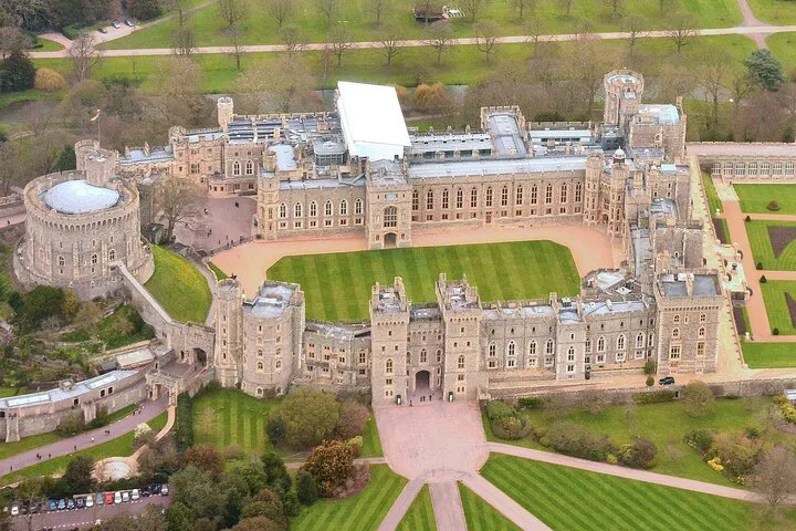 Unlock England's Treasures: Windsor, Stonehenge & Oxford Private Tour