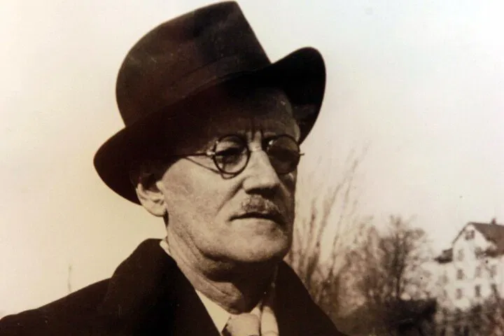 Literary Dublin: A Private Walking Tour Through Ireland's Rich Heritage