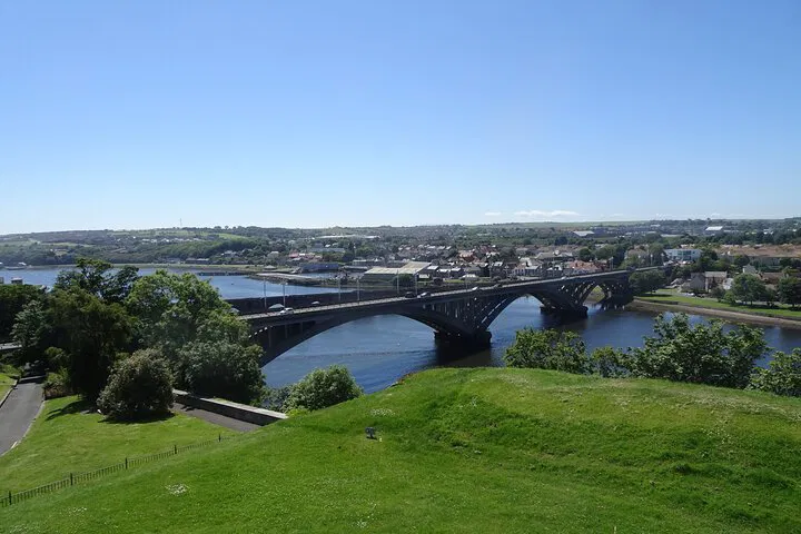 Uncover Northumberland's Coastal Majesty: A 3-Day Walking Adventure