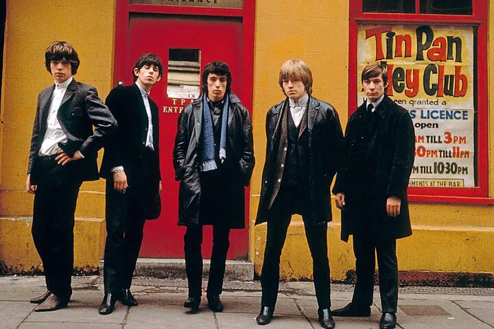 London's Rock 'n' Roll History: Iconic Walking Tour