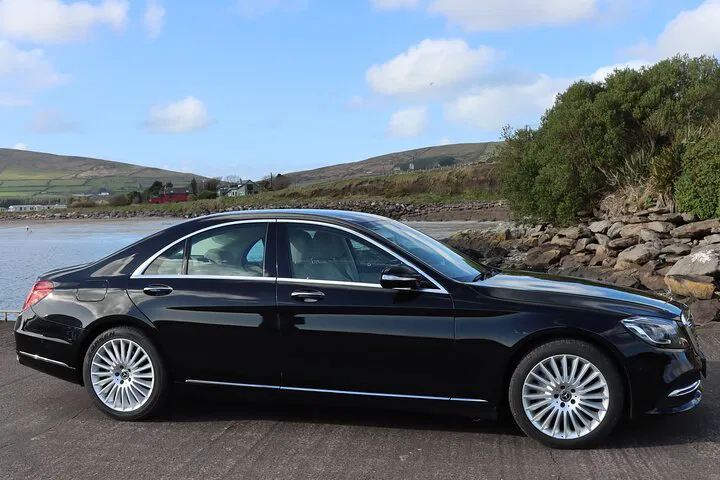Luxury Dublin Airport Transfer: Door-to-Door Dingle & Kerry Chauffeur