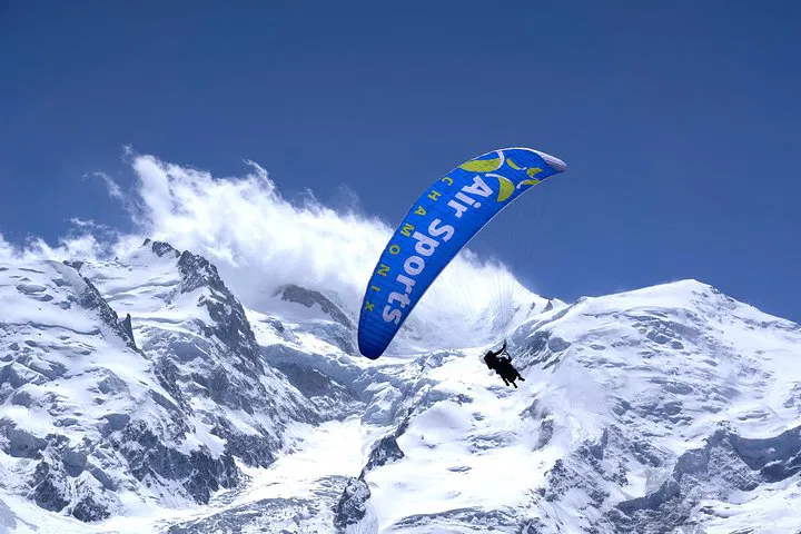 Soar Over Mont-Blanc: Unforgettable Paragliding Adventure in Chamonix